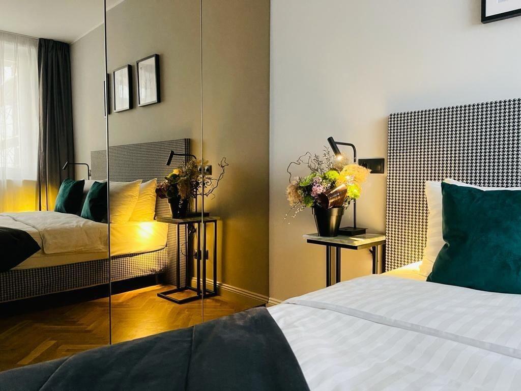 Hotel Libra Сибиу Екстериор снимка